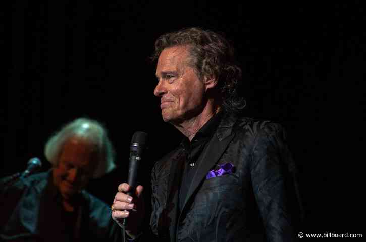 B.J. Thomas, ‘Raindrops Keep Fallin’ on My Head’ Singer, Dies at 78