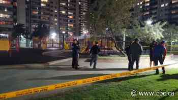 3 people with gunshot wounds walk into hospital after St. James Town shooting