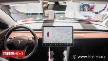 Tesla cameras will monitor driver awareness