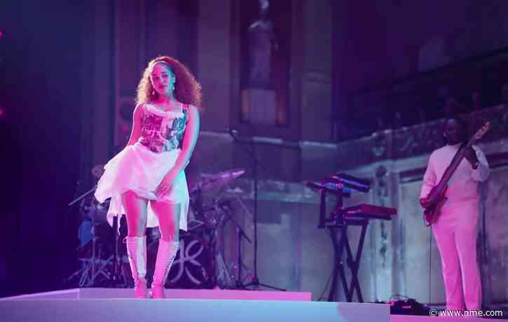 Watch Jorja Smith deliver a soulful rendition of ‘Bussdown’ for Radio 1’s Big Weekend
