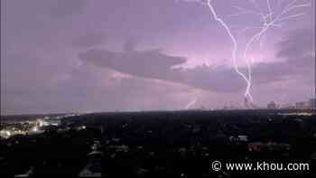 Watch: Lightning show across Houston area - KHOU.com