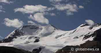 2 dead following avalanche on Alberta mountain: Parks Canada