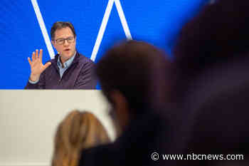 Facebook's popularity plummets as users suspect censorship during Israel-Hamas conflict