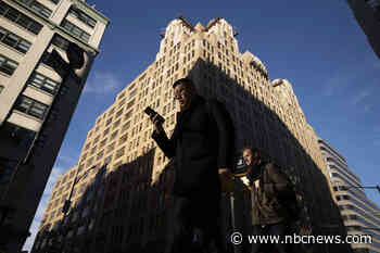 Facebook and Instagram to let users hide like counts