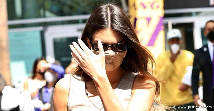 Kendall Jenner Bares Her Midriff in Leather Pants for Suns vs. Lakers Basketball Game