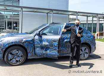 Tavares e Elkann a Modena per provare la nuova Maserati Grecale - Corriere della Sera