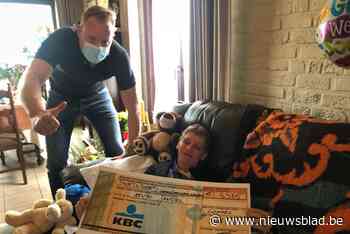 Politieagent zamelt meer dan 3.000 euro in voor in elkaar geslagen Kevin - Het Nieuwsblad