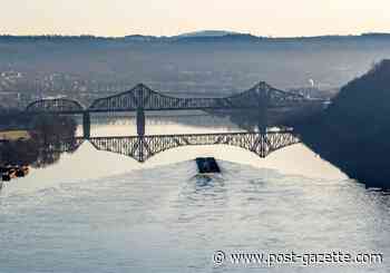 Network of companies looking to move fracking wastewater in barges up and down Pittsburgh’s rivers