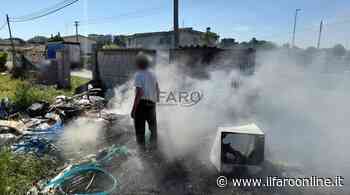 Ardea, fumo e odore acre: allarme in via Mare della Fecondità - Il Faro online