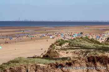 Three men injured in beach stabbing | Dudley News - Dudley News