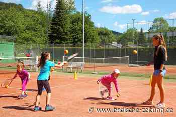 Erste Einheiten mit Schläger und Filzball gab es in Lahr-Reichenbach - Lahr - Badische Zeitung