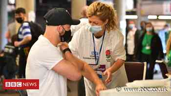 Covid-19: UK in early stages of third wave - scientist