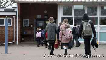 School days ‘to be extended’ and teachers to get pay rise under new plans