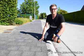 Werken in deze wijk waren grootste en duurste ooit, maar duidelijk niet best uitgevoerde: “Eerst barsten in rijweg, nu brokkelen trottoirs af”