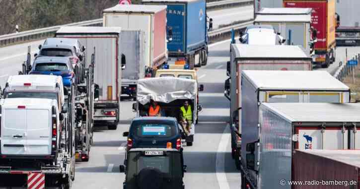 ADAC erwartet viel Verkehr am ersten Juniwochenende