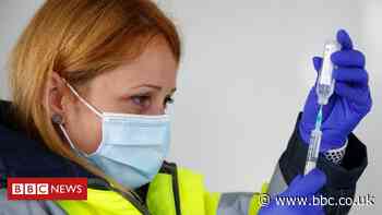 Covid: Blackburn health chief calls for under-18s vaccinations