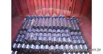 Porto de Imbituba volta a operar materiais siderúrgicos ao receber navio com barras de aço importadas da China - Portal AHora