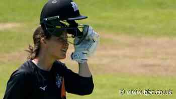 Rachael Heyhoe Flint Trophy: Amy Jones smashes 163 to maintain Central Sparks' unbeaten start