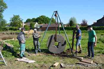 Molensteen uit 1823 gevonden tijdens uitgraven bouwwerf in Oelegem