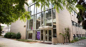 In the News – 2022 BEST ONLINE DOCTORATE IN SOCIAL WORK PROGRAMS | St. Thomas Newsroom - University of St. Thomas Newsroom