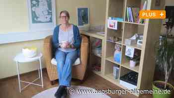 Aichacher Trauercoachin Helga Schröck hat ihre Trauer zum Beruf gemacht - Augsburger Allgemeine