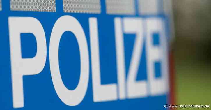 Mit 3,2 Promille an der Kreuzung rückwärts Unfall verursacht