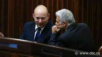 Israeli PM Benjamin Netanyahu's political opponents announce coalition deal