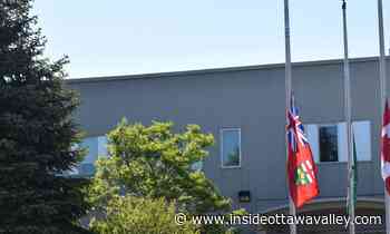 North Grenville lowers flags for 9 days, 215 hours to mourn children found in mass grave at residential school - Ottawa Valley News