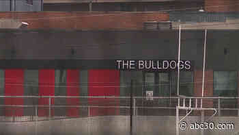 Coaches force high school football player to eat pepperoni pizza despite religious beliefs: Attorney