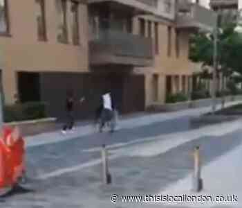Shocking moment men with machetes fight in Greenwich street