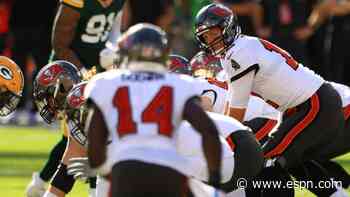 QB coach: Knee may have nagged Brady all year