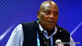 Ravens owner honors ex-GM with gift to HBCUs