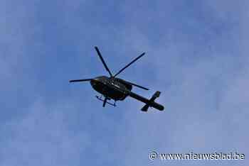 Laagvliegende helikopter met zoeklichten veroorzaakt onrust ... (Ieper) - Het Nieuwsblad