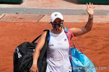French Open Champion Nadal Reaches 3rd Round on Empty Court