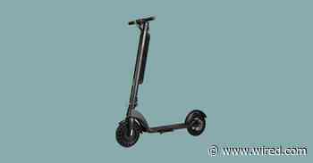 This Electric Kick Scooter Is Lightweight and Folds Fast
