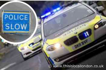 M25 closed as police chase sees burglars run on motorway