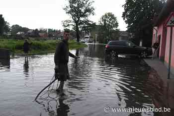 Onweer zet straten Balen centrum onder water: “We hebben elk jaar minstens een keer prijs”