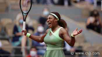 Serena Williams powers into French Open fourth round as she aims for history