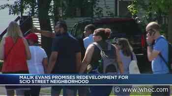 Rochester Mayoral candidate Malik Evans tours Scio Street neighborhood, stresses neighborhood involvement