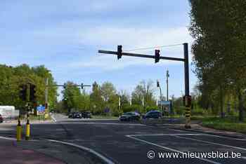 Hinder op kruispunten Postelsesteenweg - Het Nieuwsblad