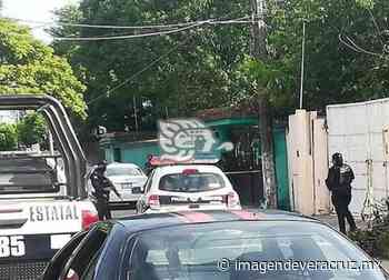 Viciosos incomodan a vecinos en Nanchital; piden mayor vigilancia - Imagen de Veracruz