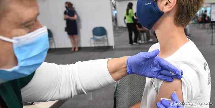 Heart inflammation investigated as possible rare COVID-19 vaccine side effect in teens and young people