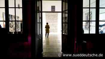 Wieder geöffnet - Süddeutsche Zeitung