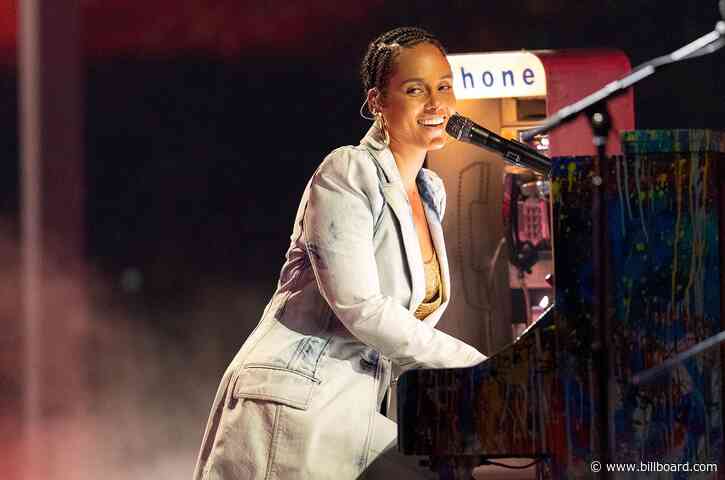 Alicia Keys’ Son Genesis Looks Exactly Like Her: ‘He Stole Mom’s Entire Face!’