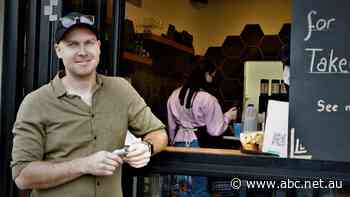 'It's good to be back open': Hospitality sees slow return to trade as regional Victoria reopens