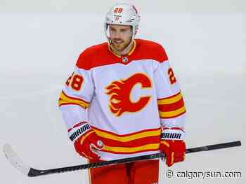 Now locked in at centre, Lindholm selected as Flames’ MVP for 2021 - Calgary Sun