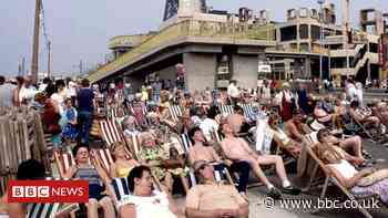 Blackpool's deckchairs set for promenade comeback