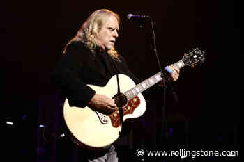 See Warren Haynes, Robert Randolph Cover ‘Can’t You See’ at Love Rocks NYC