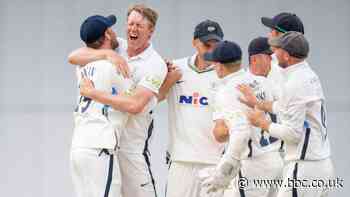 County Championship: Dom Bess and David Willey bowl Yorkshire to victory over Sussex