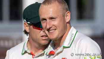 County Championship: Leicestershire beat Gloucestershire by an innings and 93 runs